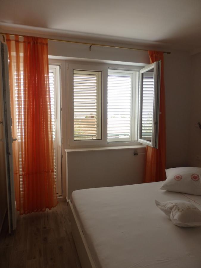 Apartmani Stipan Brela Extérieur photo
