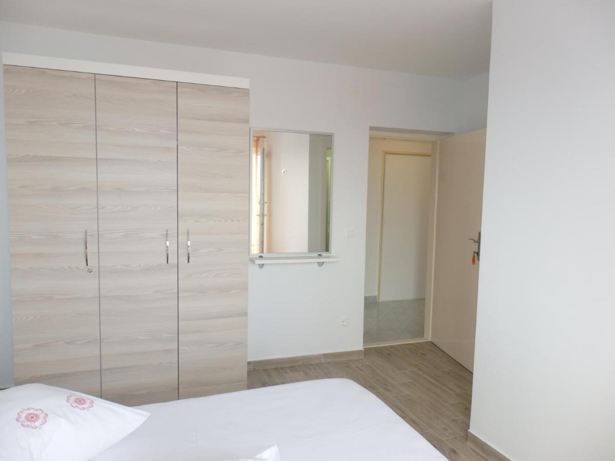 Apartmani Stipan Brela Extérieur photo