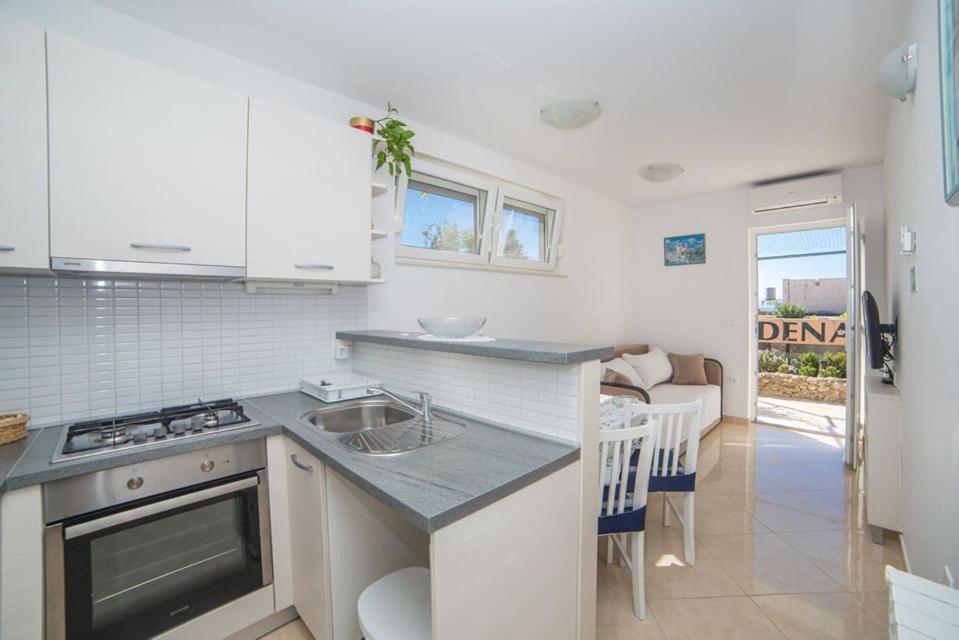 Apartmani Stipan Brela Extérieur photo