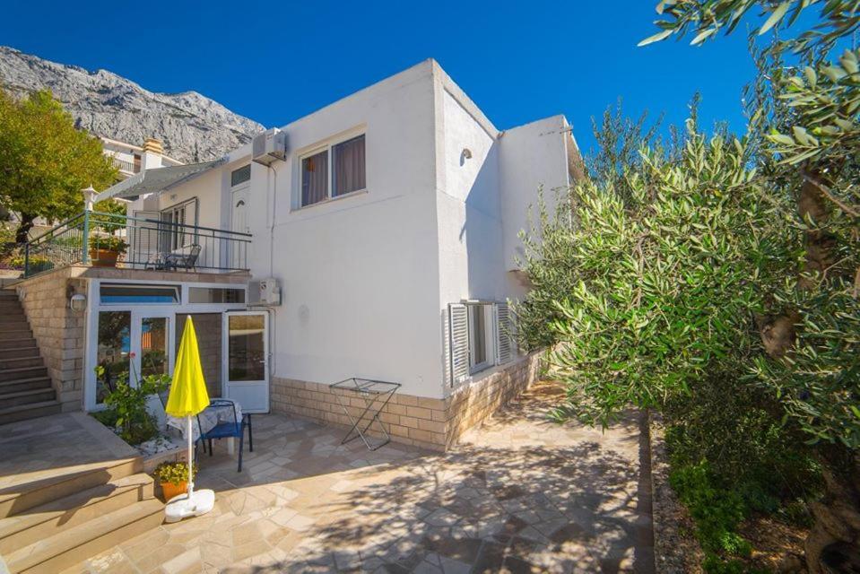 Apartmani Stipan Brela Extérieur photo